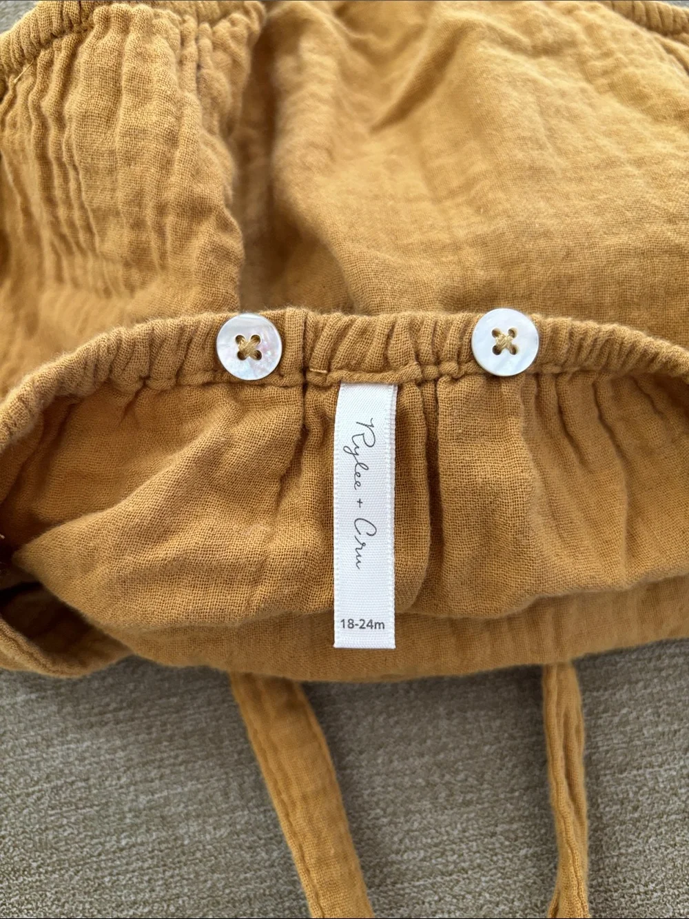 Rylee and Cru criss cross romper Sz 18-24 mos
